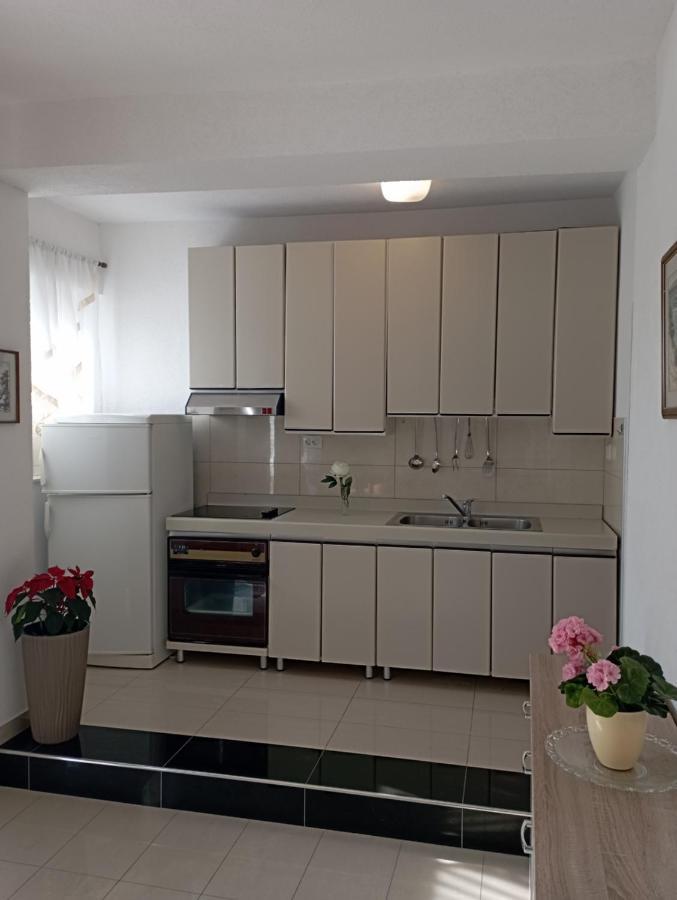 Apartmani Trubi 1 Vodice Exterior photo